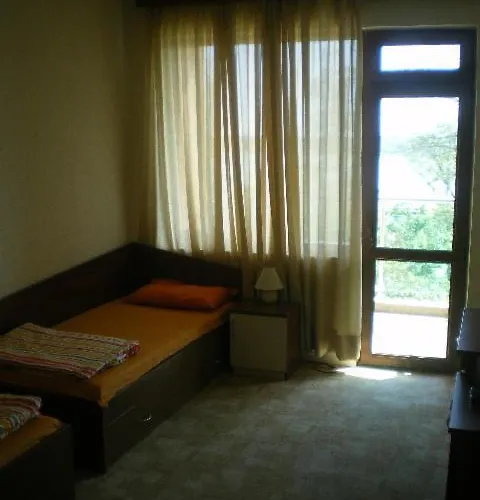 Hotel Family Dayana 2*